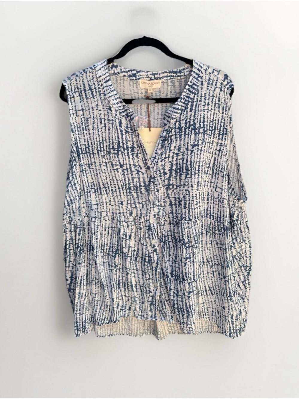 Cynthia Rowley Navy and White Printed Sleeveless V-Neck Tank